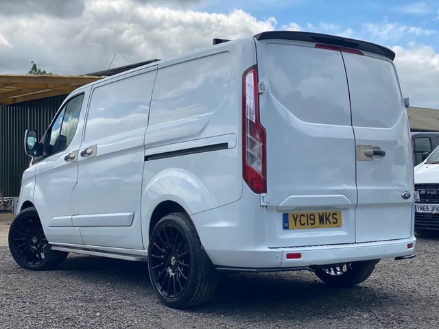 Ford Transit Custom 2.0 300 Ecoblue L1 H1 Euro 6 YC19WKS White #4