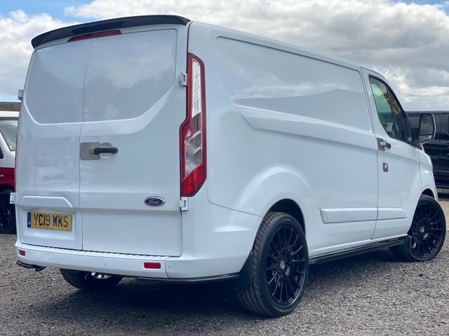 Ford Transit Custom 2.0 300 Ecoblue L1 H1 Euro 6 YC19WKS White #5
