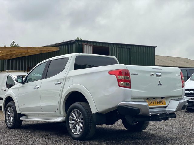 Mitsubishi L200 2.4 Di-d Dc Warrior 4Wd Euro 6 DV17KRG White #3