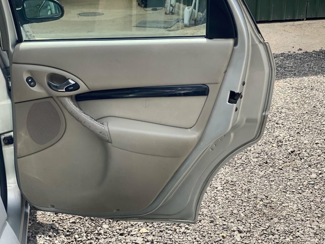 Ford Focus 1.6I 16V Zetec Blue #41