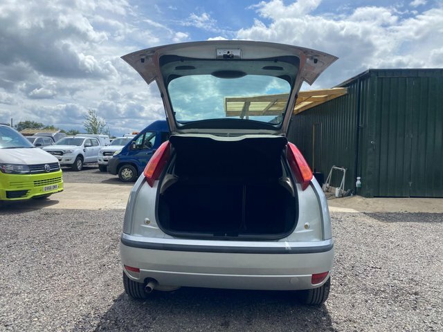 Ford Focus 1.6I 16V Zetec Blue #10