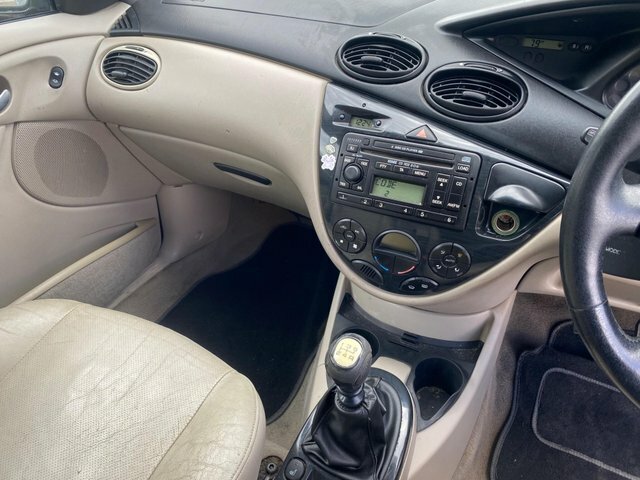 Ford Focus 1.6I 16V Zetec Blue #7