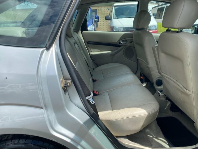Ford Focus 1.6I 16V Zetec Blue #38