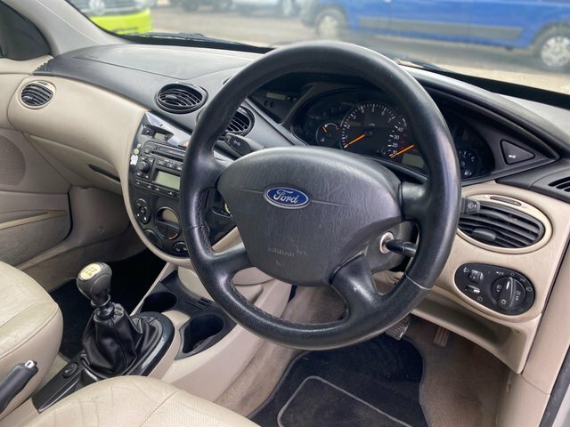 Ford Focus 2.0I 16V Ghia EA52DPN Silver #6