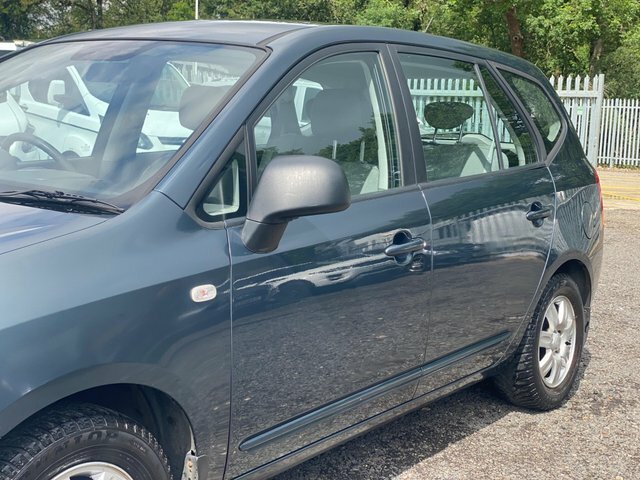 Kia Carens Blue #22