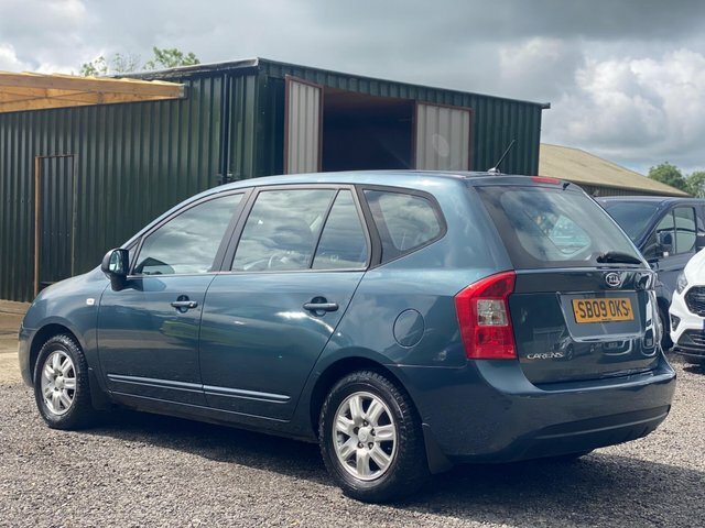 Kia Carens 2.0 S Blue #3