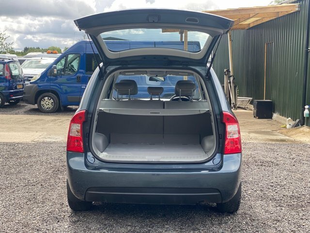 Kia Carens Blue #9