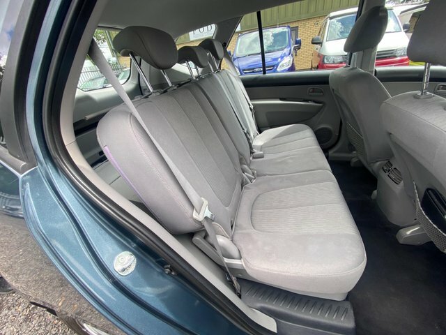 Kia Carens Blue #38