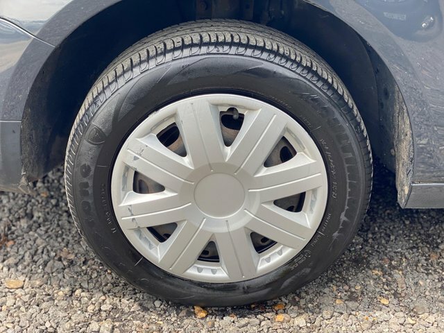Volkswagen Fox 1.2L Urban Fox Grey #39
