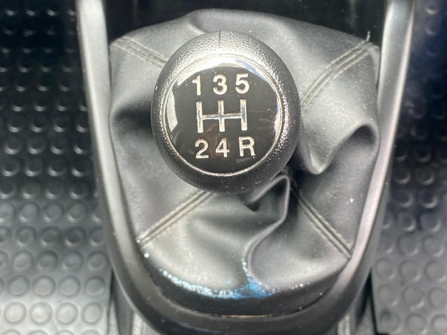 Vauxhall Combo 1.3 2000 Cdti 16V Red #34