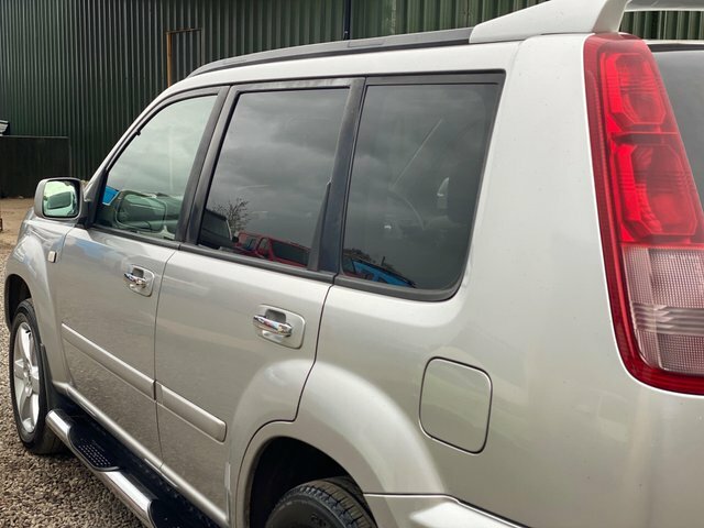 Nissan X-Trail 2.2 Dci Sport Silver #25