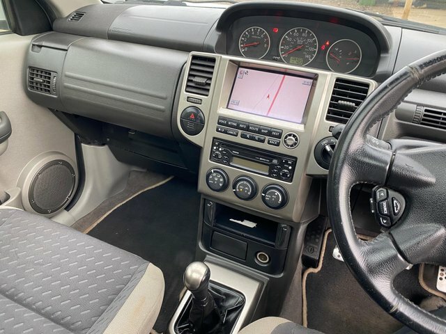 Nissan X-Trail 2.2 Dci Sport Silver #9