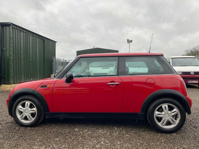 Mini Hatch 1.6 Cooper Blue #19