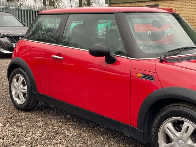 Mini Hatch 1.6 Cooper Blue #23