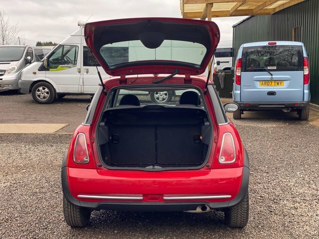 Mini Hatch 1.6 Cooper Blue #12