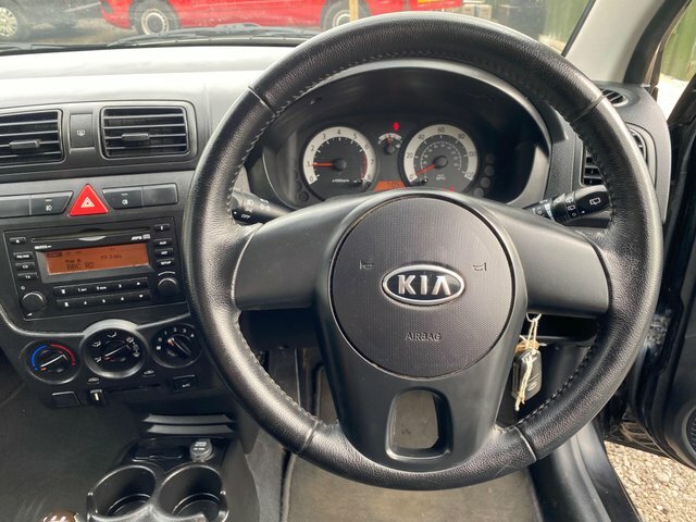Kia Picanto 2 Auto White #33
