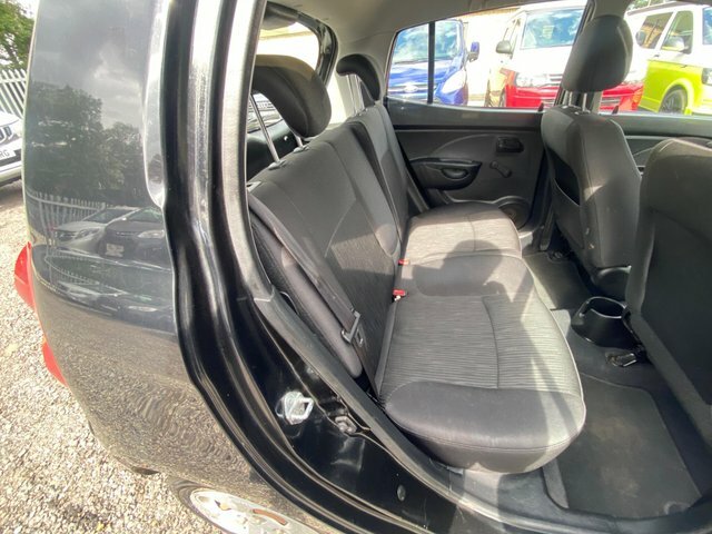 Kia Picanto 2 Auto White #37
