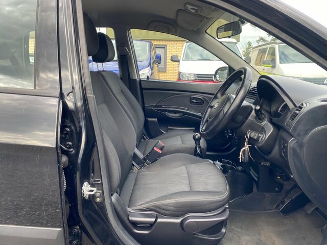 Kia Picanto 1.1 Domino Black #4
