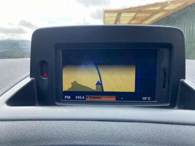 Renault Clio Tomtom Edition 74 Silver #8