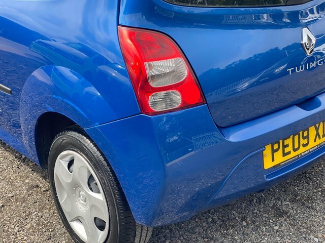 Renault Twingo 1.6 Vvt Euro 4 Red #24