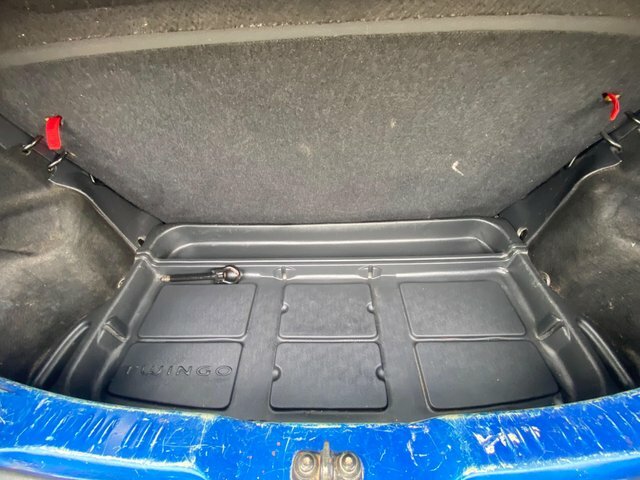 Renault Twingo 1.6 Vvt Euro 4 Red #38