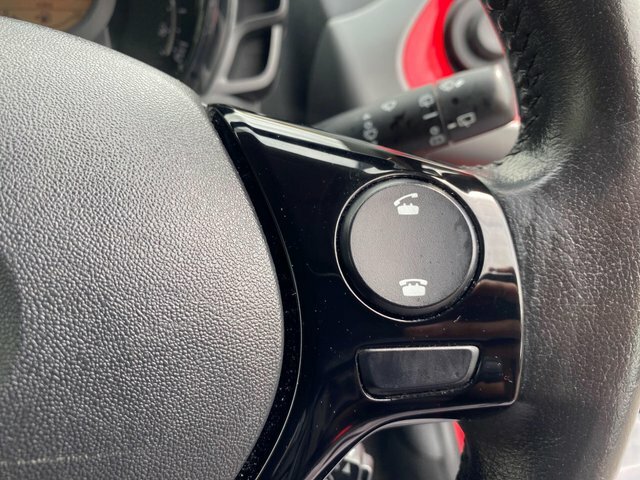 Toyota Aygo Hatchback Grey #36