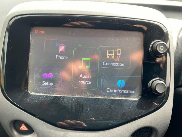 Toyota Aygo Hatchback Grey #32