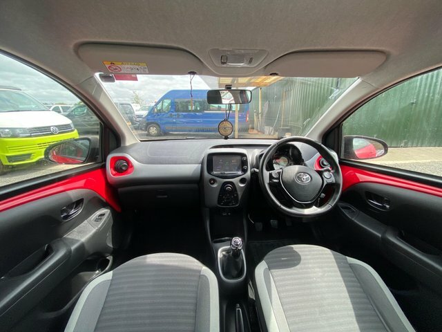 Toyota Aygo Hatchback Grey #10