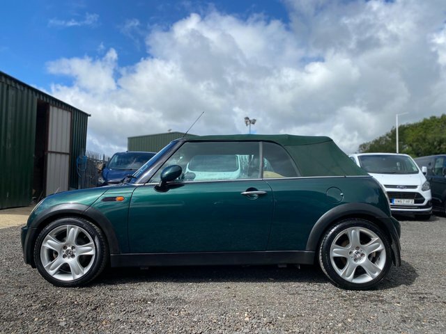 Mini Convertible Convertible 1.6 Cooper S Convertible 2007 Black #24