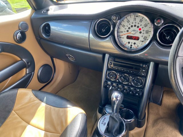 Mini Convertible Convertible 1.6 Cooper S Convertible 2007 Black #11