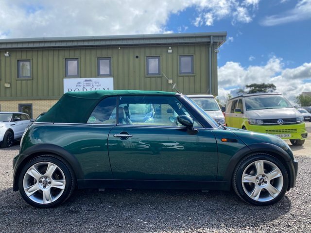 Mini Convertible Convertible 1.6 Cooper S Convertible 2007 Black #26