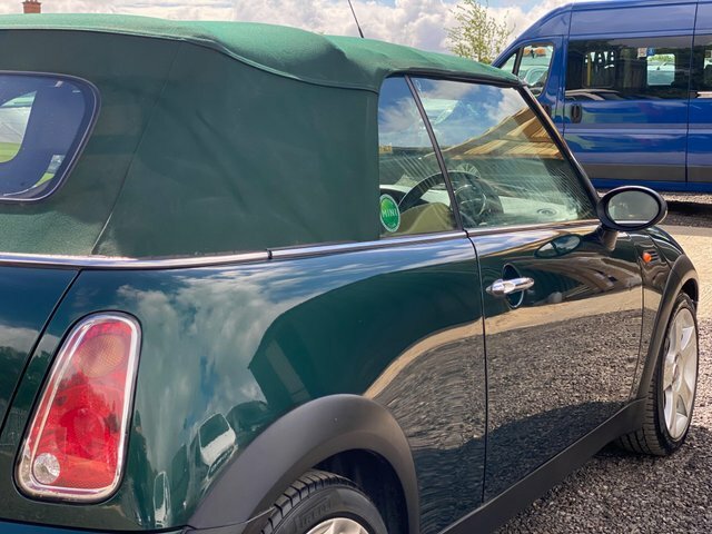 Mini Convertible Convertible 1.6 Cooper S Convertible 2007 Black #34