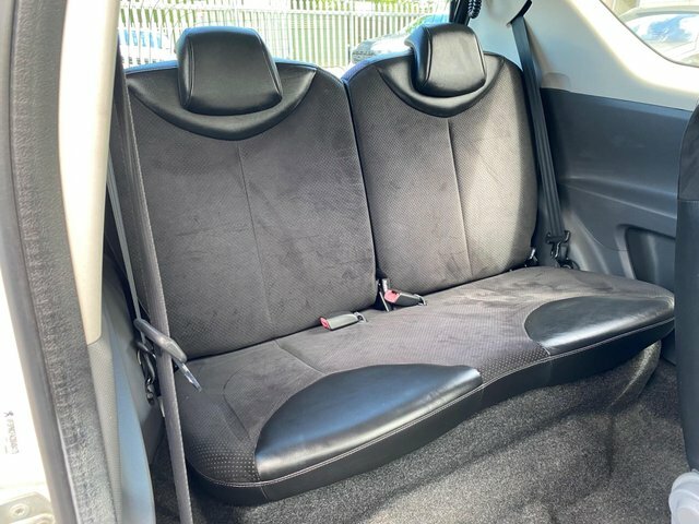 Peugeot 107 Hatchback Silver #9