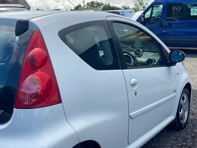 Peugeot 107 Hatchback Silver #27