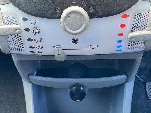 Peugeot 107 Hatchback Silver #30
