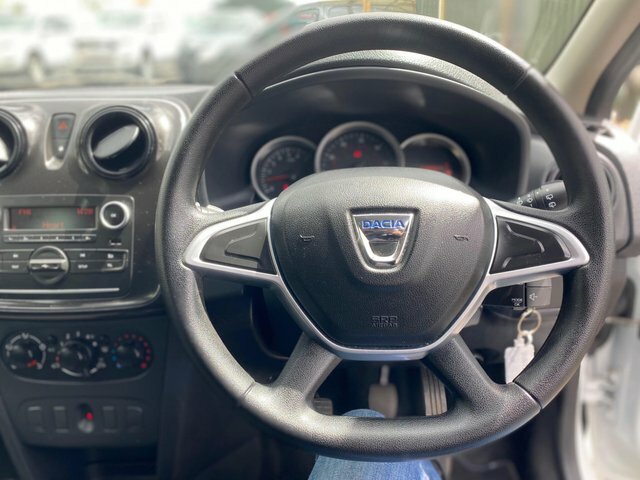 Dacia Sandero 1.0 Ambiance Sce White #32