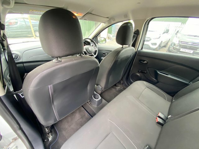 Dacia Sandero 1.0 Ambiance Sce White #48