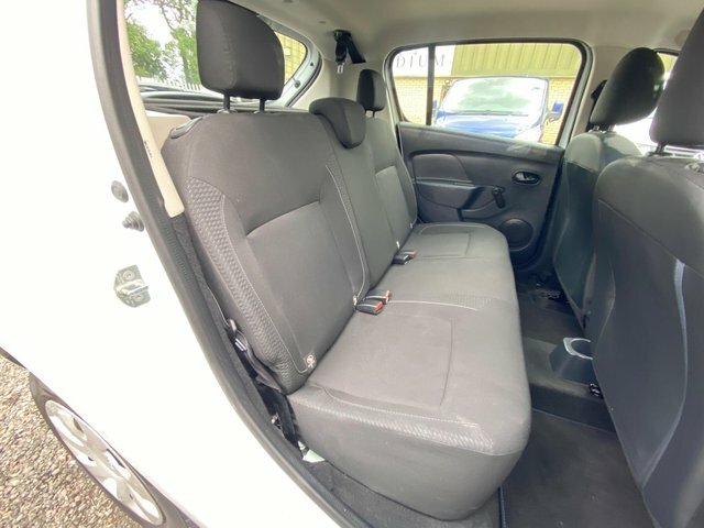 Dacia Sandero 1.0 Ambiance Sce White #37