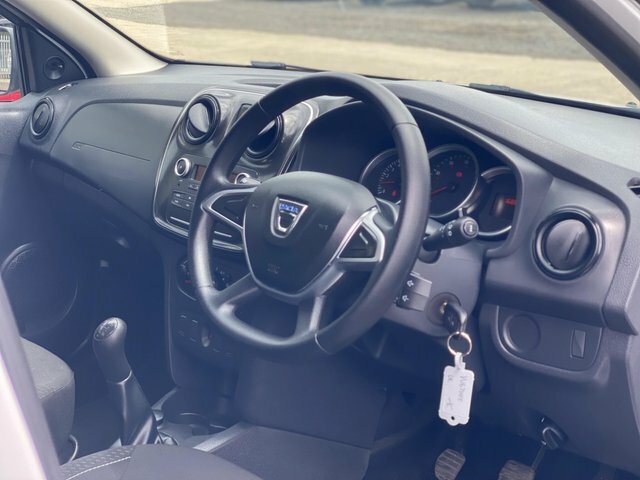 Dacia Sandero 1.0 Ambiance Sce White #26