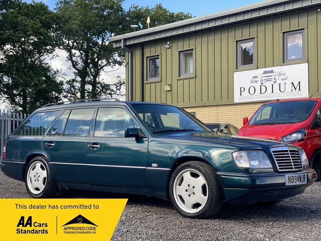 Mercedes-Benz E Class 2.8 E280 Estate 190 Bhp Blue #1