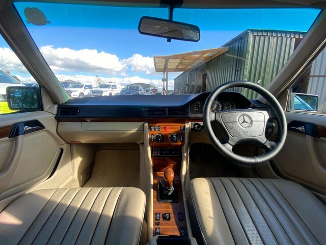 Mercedes-Benz E Class 2.8 E280 Estate 190 Bhp Blue #8