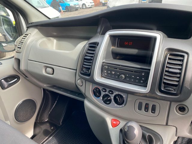 Vauxhall Vivaro 2.0 2700 Cdti Sportive 113 Bhp Grey #11