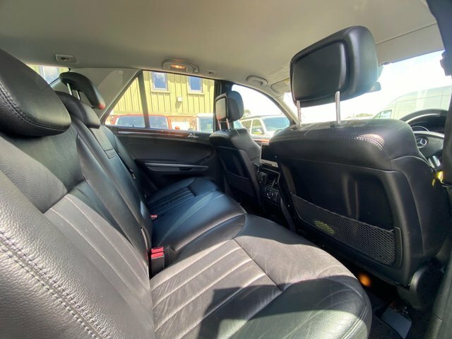 Mercedes-Benz M Class  Black #40