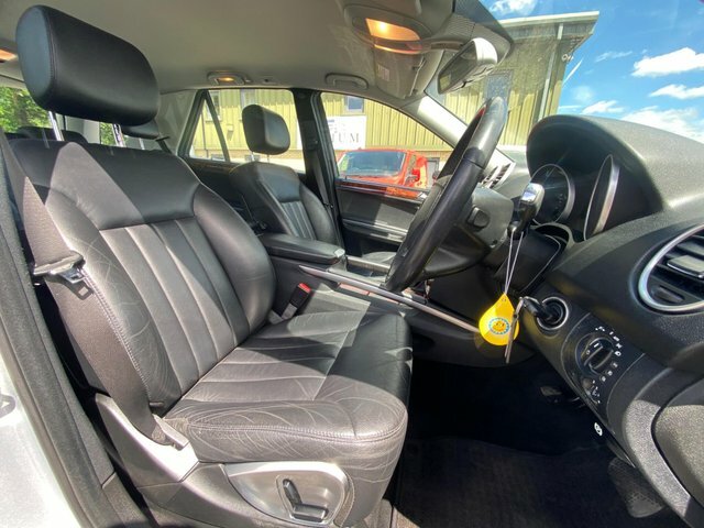 Mercedes-Benz M Class  Black #26