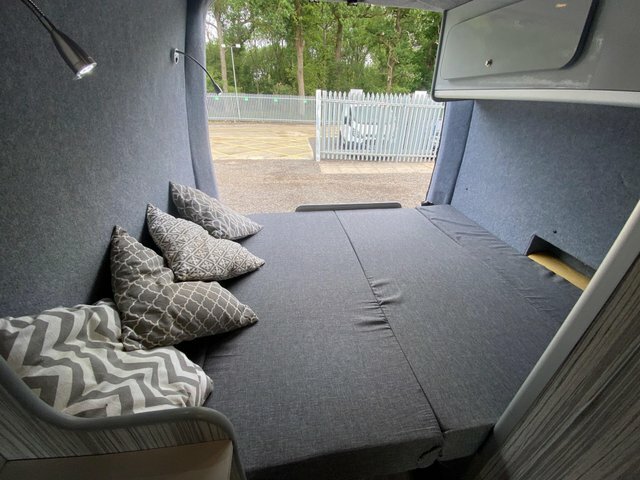 Renault Master 4.1 Metre Grp Luton 500Kg Tail Lift Euro 6.3 White #42