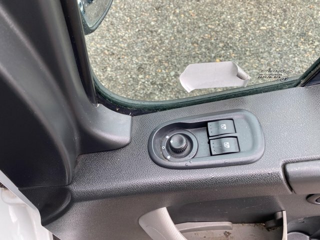 Renault Master 4.1 Metre Grp Luton 500Kg Tail Lift Euro 6.3 White #75