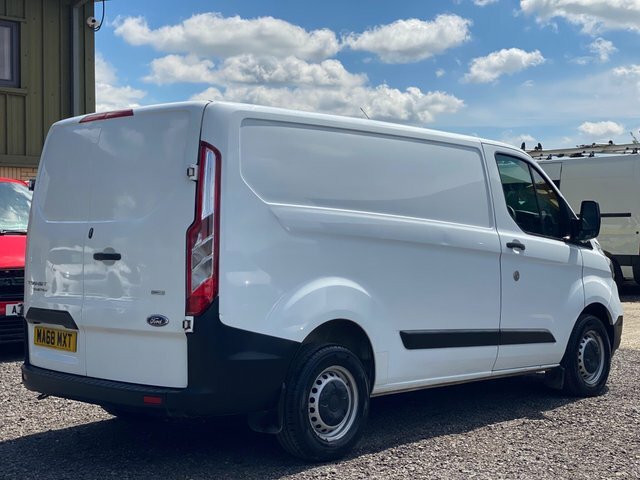 Ford Transit Custom 2.0 300 Ecoblue L1 H1 Euro 6 MA68MXT White #4