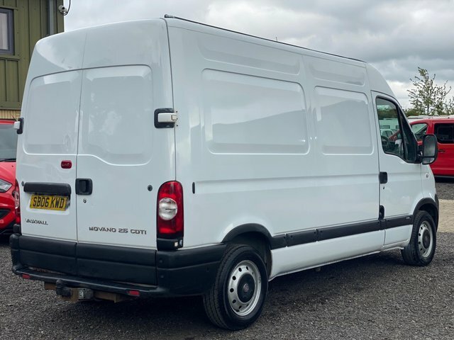 Vauxhall Movano 2.5 Cdti 16V 3300 White #4