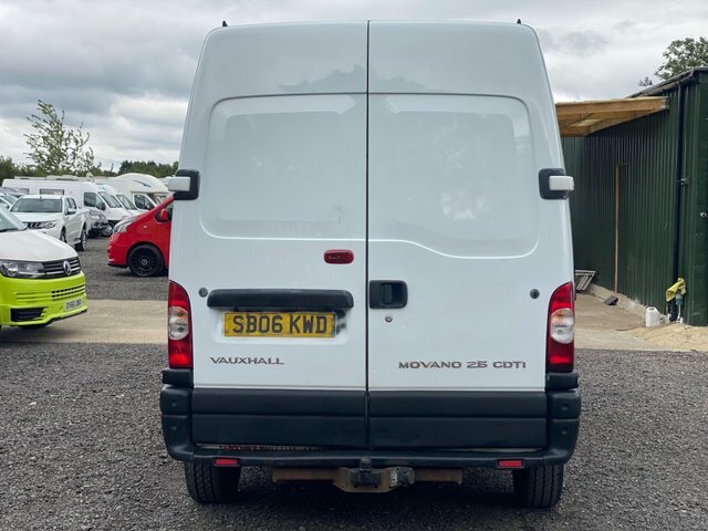 Vauxhall Movano 2.5 Cdti 16V 3300 White #3