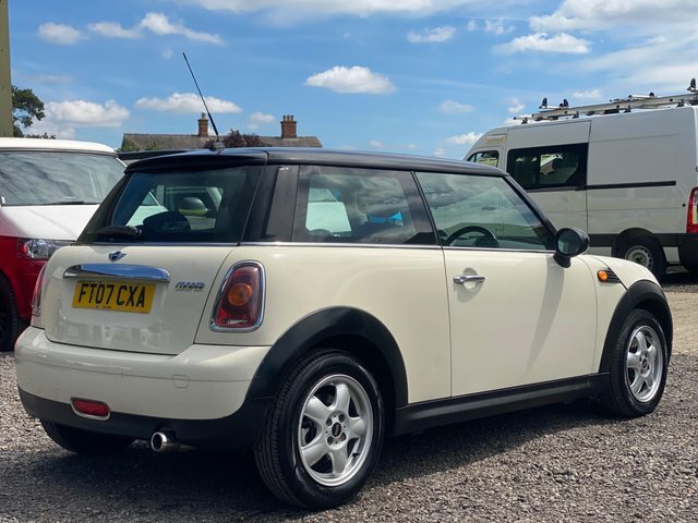 Mini Hatch 1.6 Cooper Euro 4 White #4